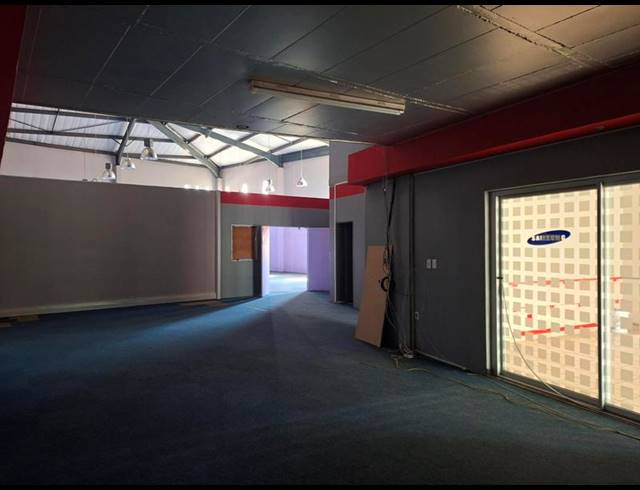 INDUSTRIAL PROPERTY TO RENT IN ROUTE 21 BUSINESS PARK